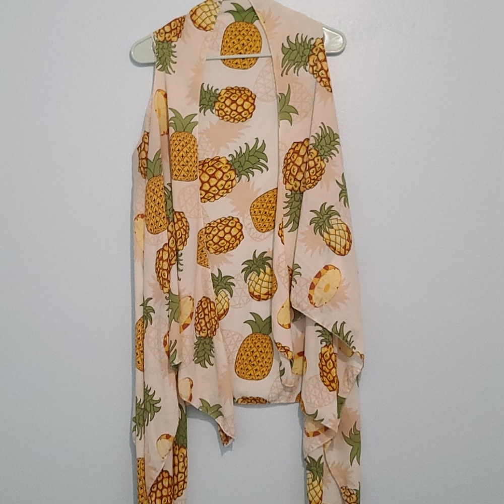 Cream toned pineapple racerback kimono